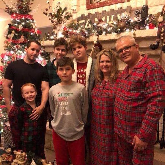 Meet your Posher, Janet - Picture 1 of 1